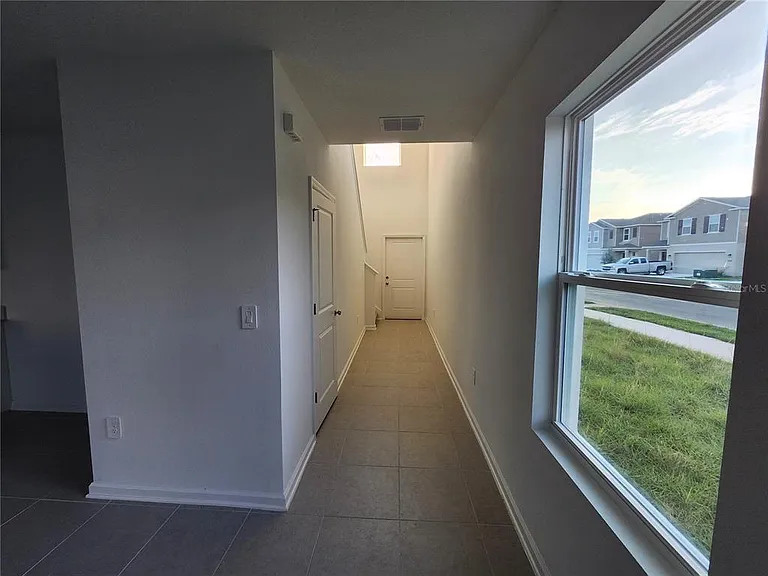 3898 Amers Loop — Photo 11