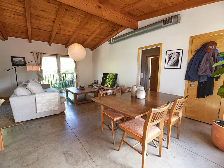 12028 Sylvester St — Photo 2