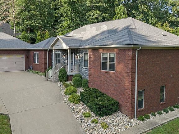3rd image of 2603 Stonemill Dr