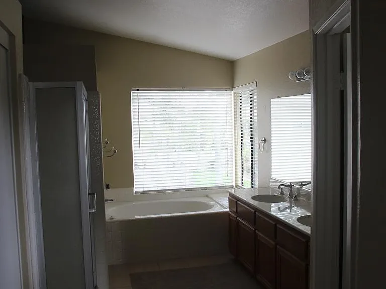 236 Juniperhill Ln — Photo 6