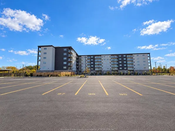 3565 Forest Glade Dr #507, Windsor, ON N8T 0C1