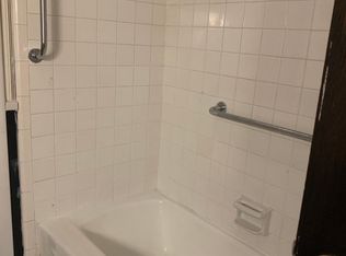 3524 Ridgehaven Dr, Midwest City, OK 73110