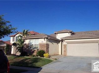 1030 Regina Way, Corona, CA 92882
