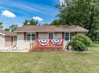 222 E 13th St, Hobart, IN 46342