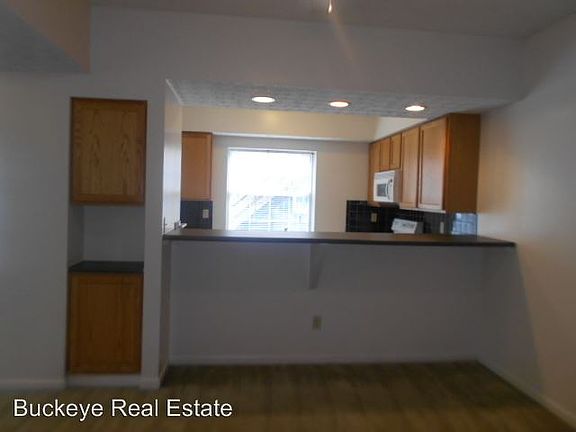4th image of 121 E 15th Ave APT A