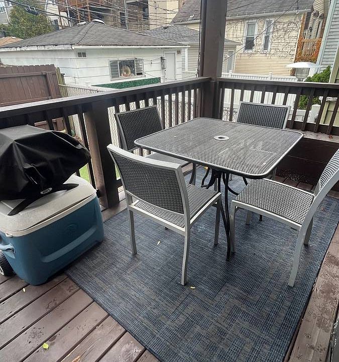 Private deck