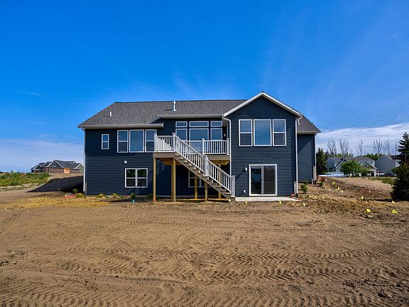 3rd image of 1578 Blue Haven Dr