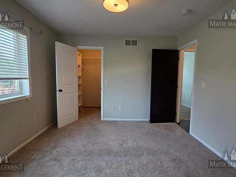 4287 Trumpeter Dr SE — Photo 20