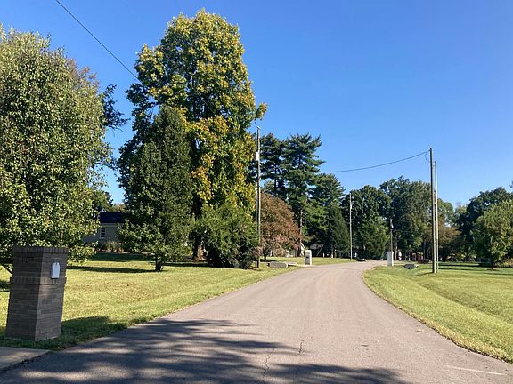 5th image of 5111 Cornwall Dr