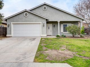 145 Wallace Ave, Madera, CA 93638