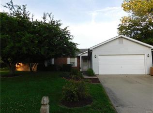 1010 S Walnut St, O'Fallon, IL 62269