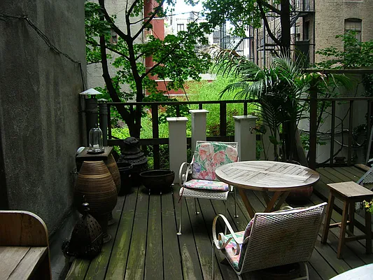 Rented by Sotheby's International Realty | media 13