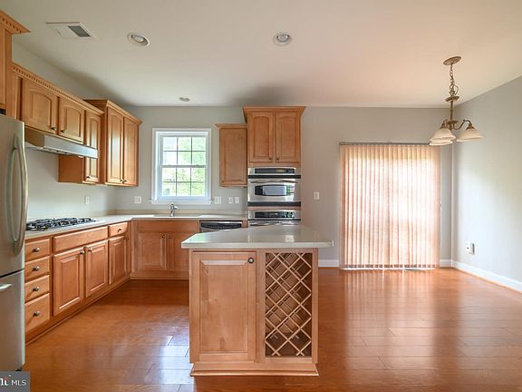 3rd image of 8918 Brewer Creek Pl