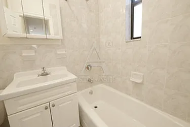 Rented by Peter Ashe