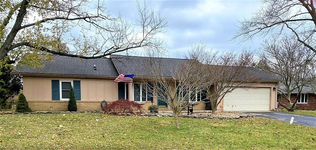 6725 Studebaker Ct photo 1