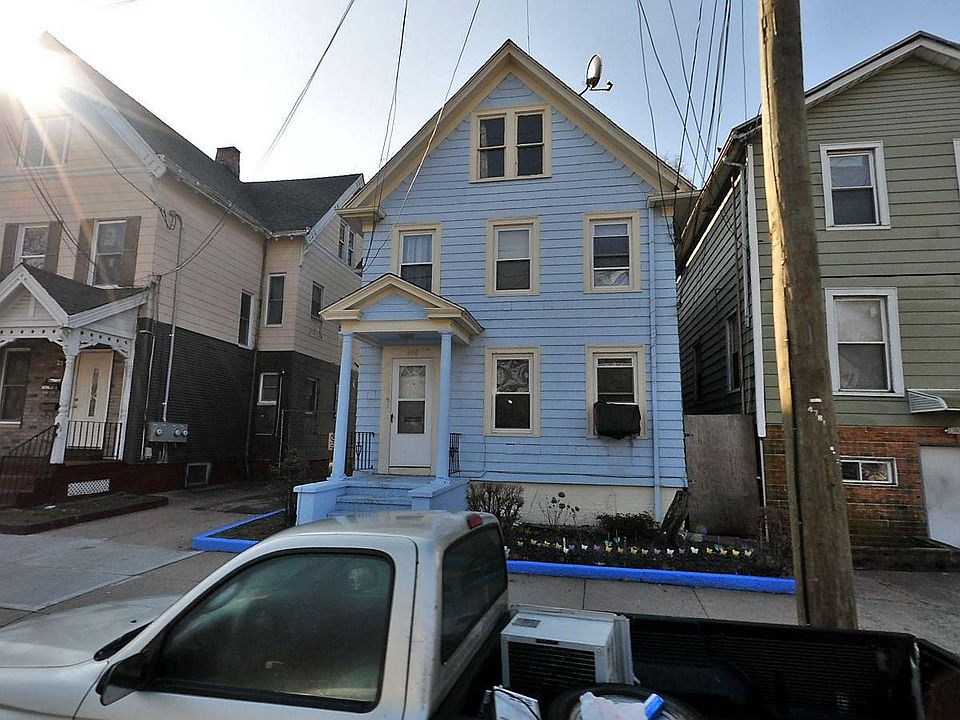 1st image of 840 Congress Ave #2