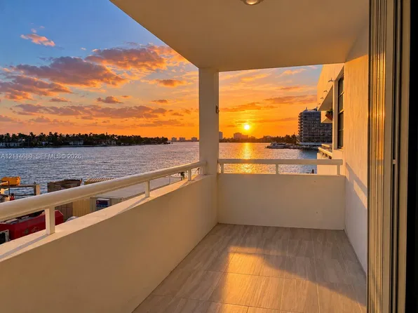 6820 Indian Creek Dr #2B, Miami Beach, FL 33141
