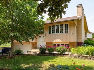 3101 Crescent Ln NW, Rochester, MN 55901