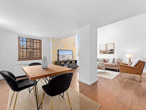 3rd image of 305 2nd Ave APT 507