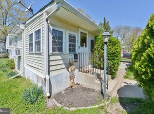 1506 Whitney Ave, Westville, NJ 08093