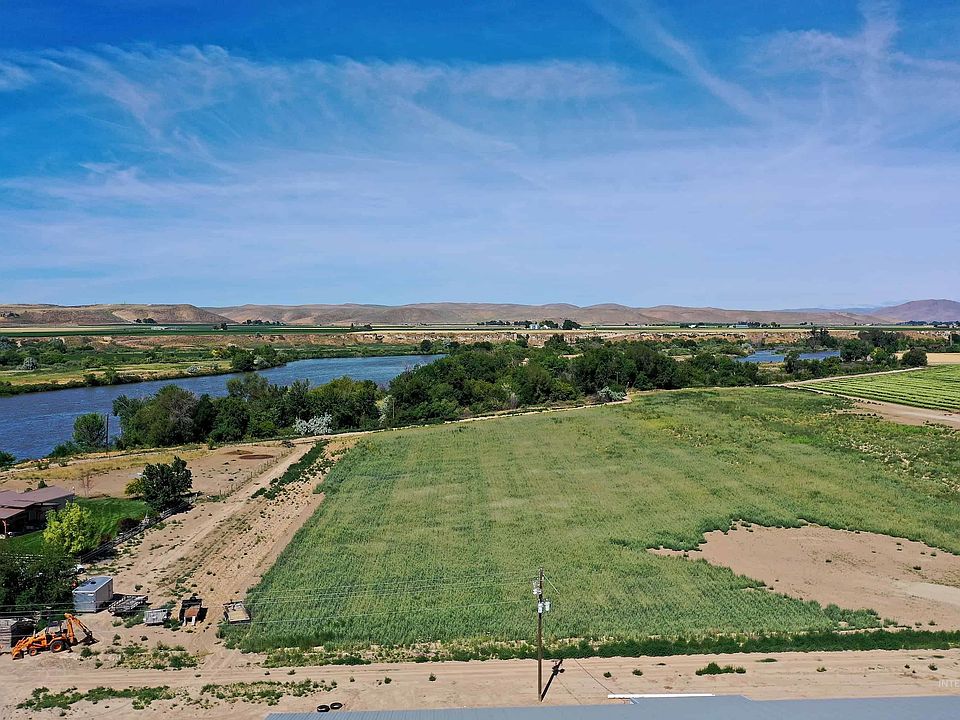 2nd image of Hansen Rd Parcel D