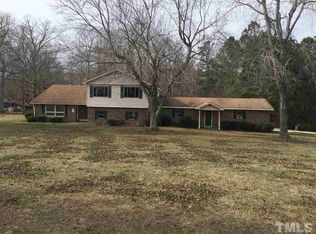 1806 Whitt Town Rd, Roxboro, NC 27574