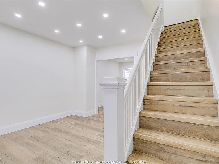 116 Elm Ave — Photo 6