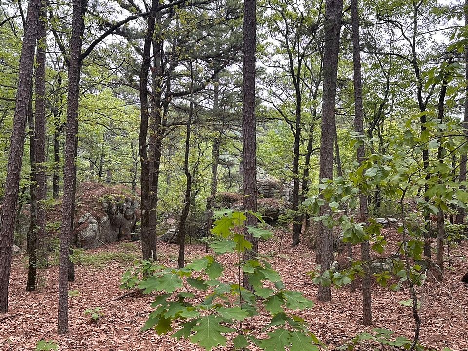 1st image of 300 A Mountain Rd