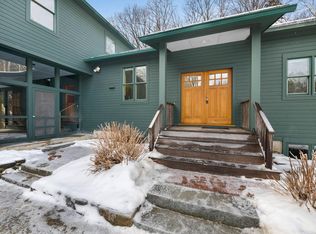 19 Spring Hill Ln, Freeport, ME 04032