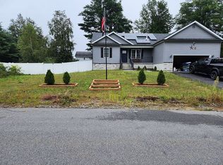 5 Bianca Dr, Corinth, NY 12822