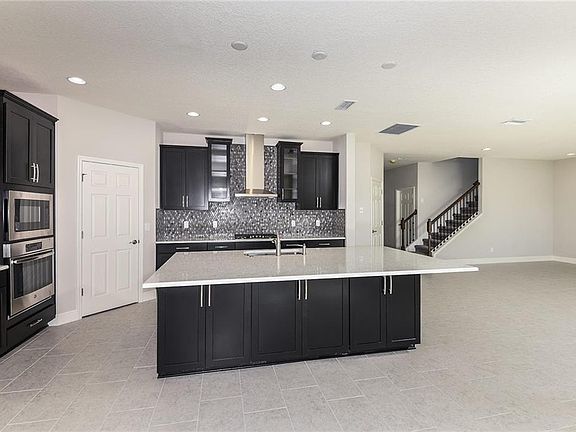 4th image of 4134 Crayford Ct