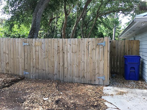 3rd image of 502 Saint Augustine South Dr