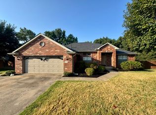 1591 London Ter, Bethel Heights, AR 72764