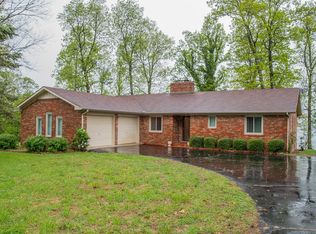 366 Mesa Trl, Sparta, TN 38583