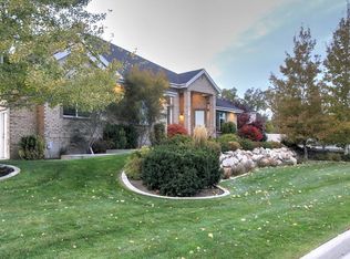 2043 W Farm Ridge Rd, Salt Lake City, UT 84129