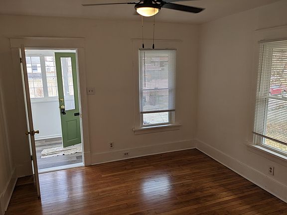 3rd image of 2023 Lawn Ave