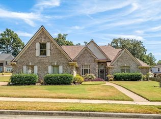 1636 Stable Run Dr, Cordova, TN 38016