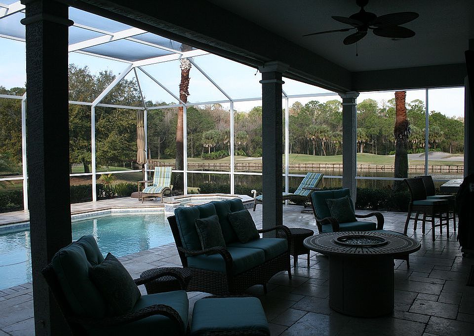 1st image of 10530 Greencrest Dr