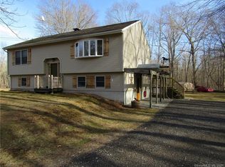 372 Starkweather Rd, Plainfield, CT 06374