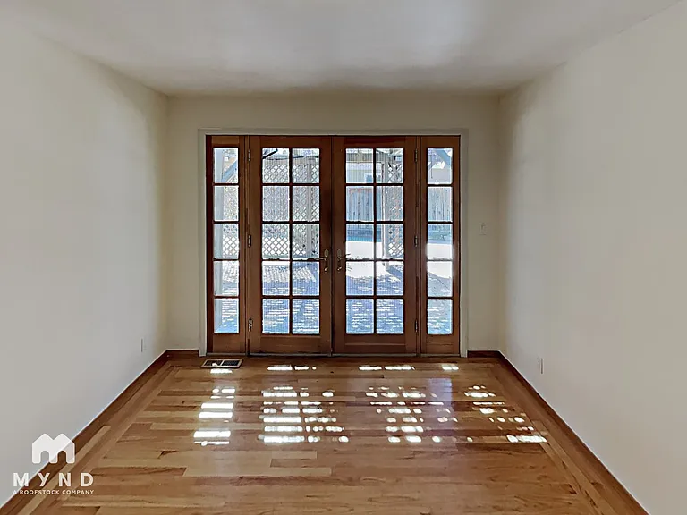 10924 Barranca Dr — Photo 13