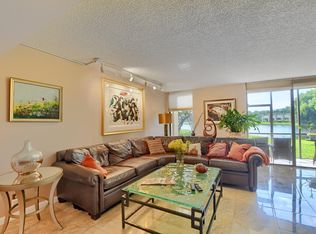 3606 Bridgewood Dr, Boca Raton, FL 33434