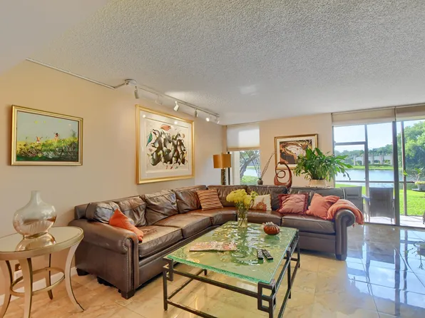 3606 Bridgewood Drive, Boca Raton, FL 33434