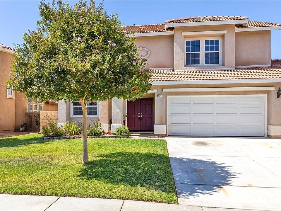 1st image of 25657 Macintosh Ct