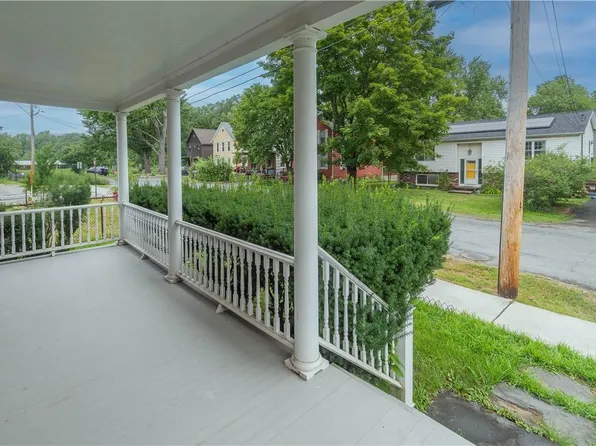 8 Pine Street, Tivoli, NY 12583