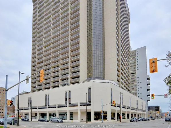 150 Park St W #2901, Windsor, ON N9A 7A2