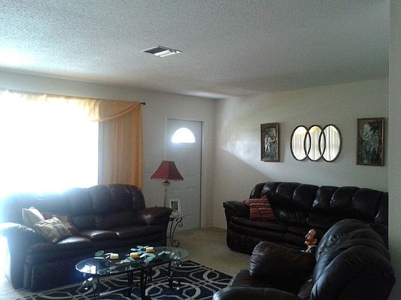 4th image of 1536 SE Sunshine Avenue