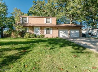 2242 Castle Ave, Norton Shores, MI