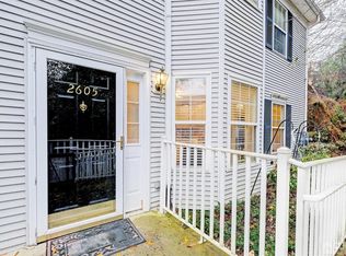 2605 Cypress Ln, East Brunswick, NJ 08816