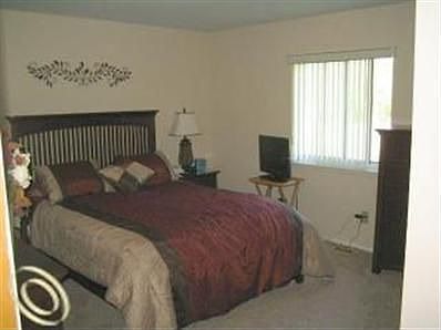 5th image of 921 Milverton Dr