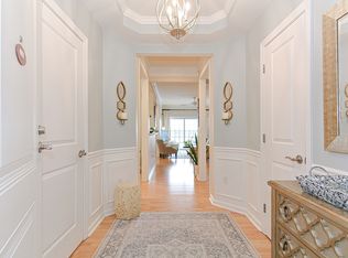 15 Morgan Dr UNIT 402, Natick, MA 01760